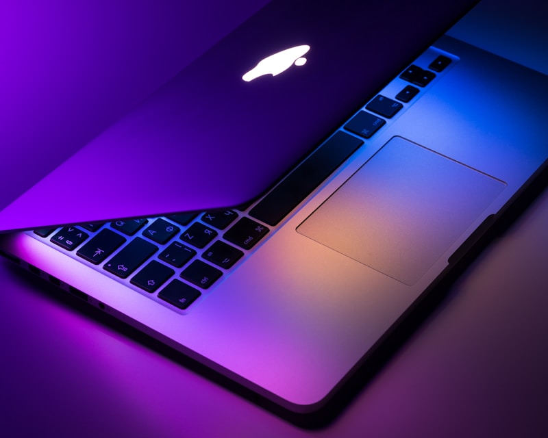 MacBook Air M3 Minuit